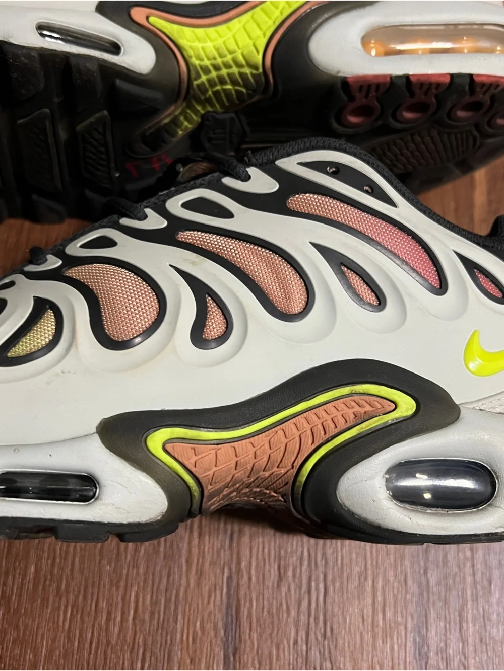 Nike Air Max Plus Drift Men's Shoes Size 12 Athleisure Shoes